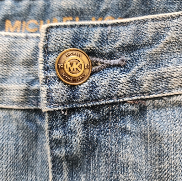 Michael Kors Denim Jean Blue Women's Size 4  Shorts Frayed Hem Cut Offs - Picture 6 of 11